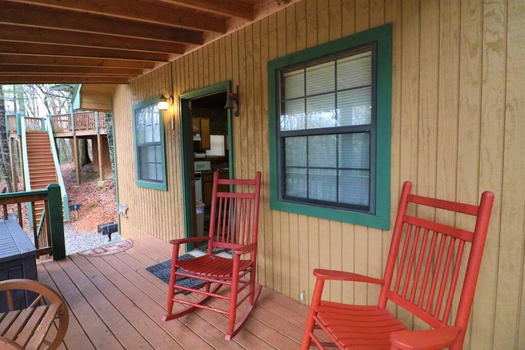 Alpine Mountain Sweetheart Cabin Jacuzzi #6 Helen Bagian luar foto